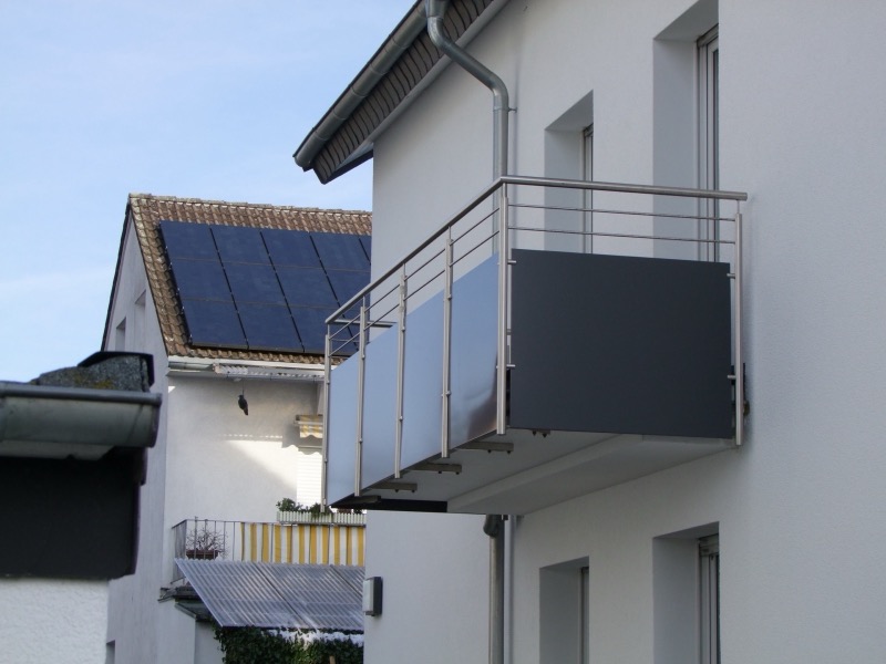 Carport mit Wellblech-Eindeckung
